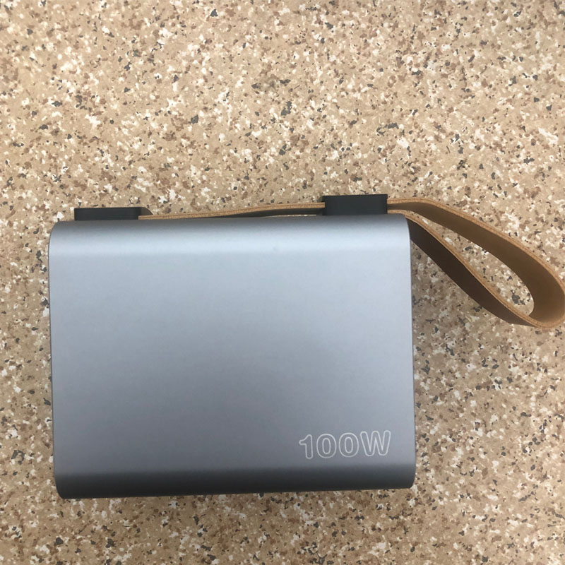 Per la banca di potere del com - Xiaomi Outdoor Power Supply recensione e prezzo